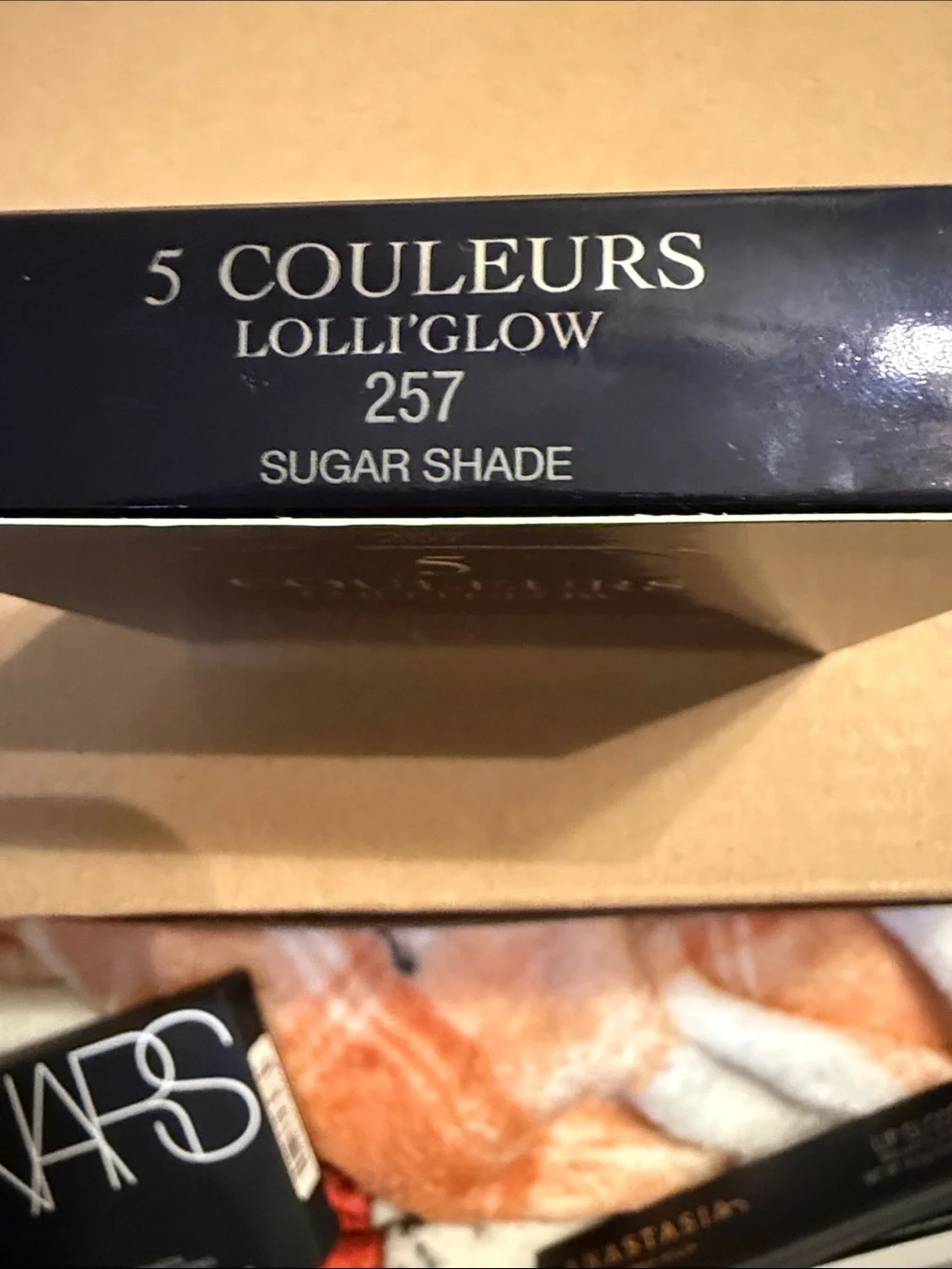 Dior 5 Couleurs LolliGlow Eyeshadow Palette - Black and Gold Accents - Picture 2 of 5